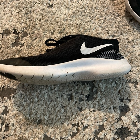 Nike Women’s Flex Experience RN 7 - Picture 5 of 7